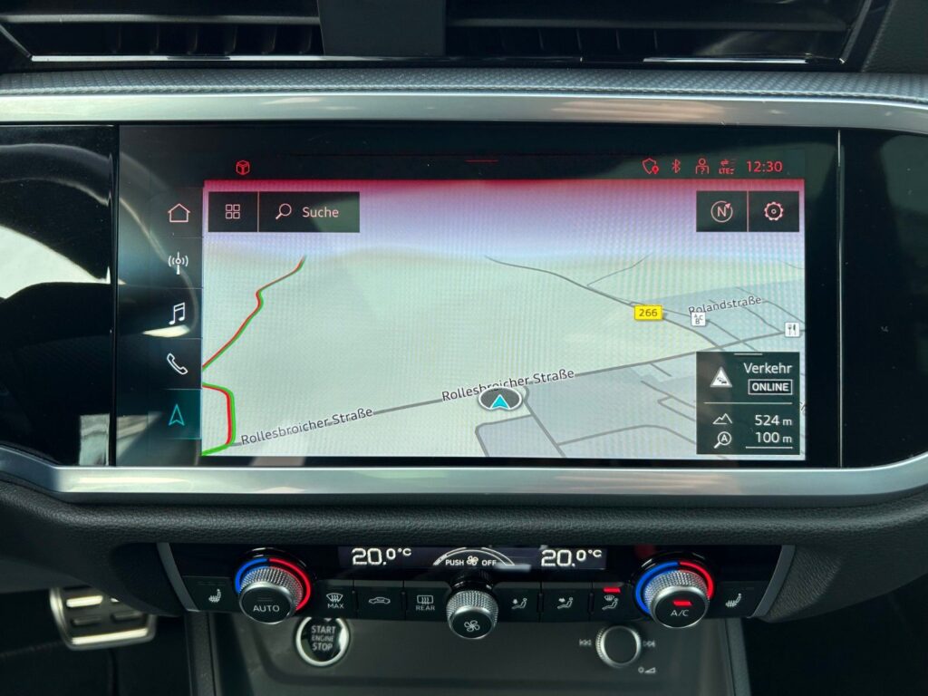 2022 Ауди Q3