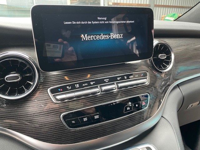 2021 Mercedes-Benz V 300