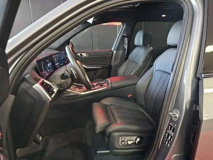 2024 BMW X7 xDrive 40d M Sport