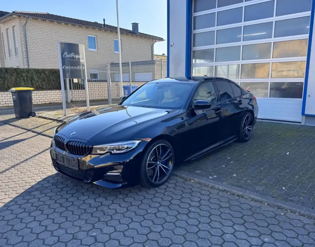 2021 BMW 330