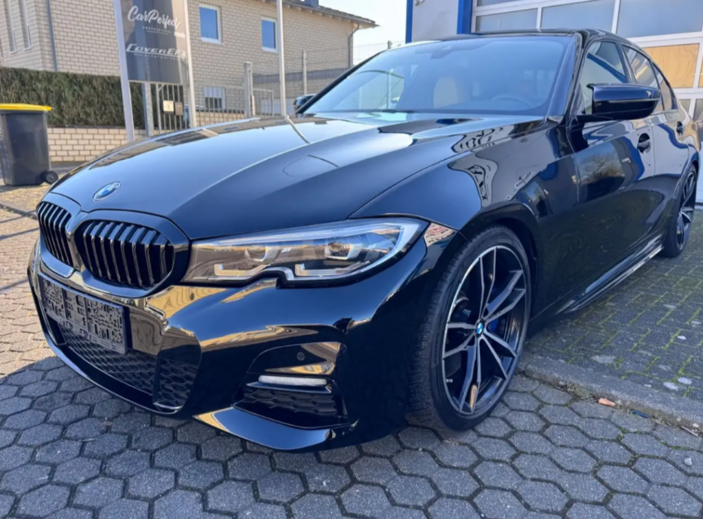 2021 BMW 330
