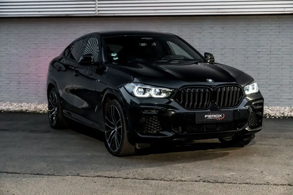 2022 BMW X6